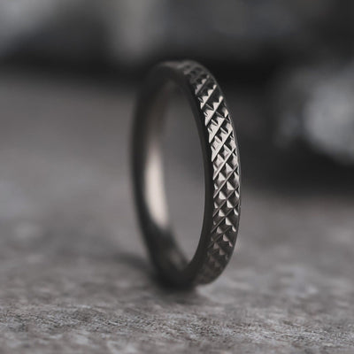 Knurled Women's Wedding Ring