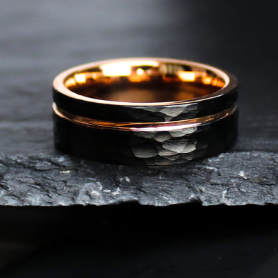 Thorum Black Apollo Hammered Rosegold Mens Wedding Band