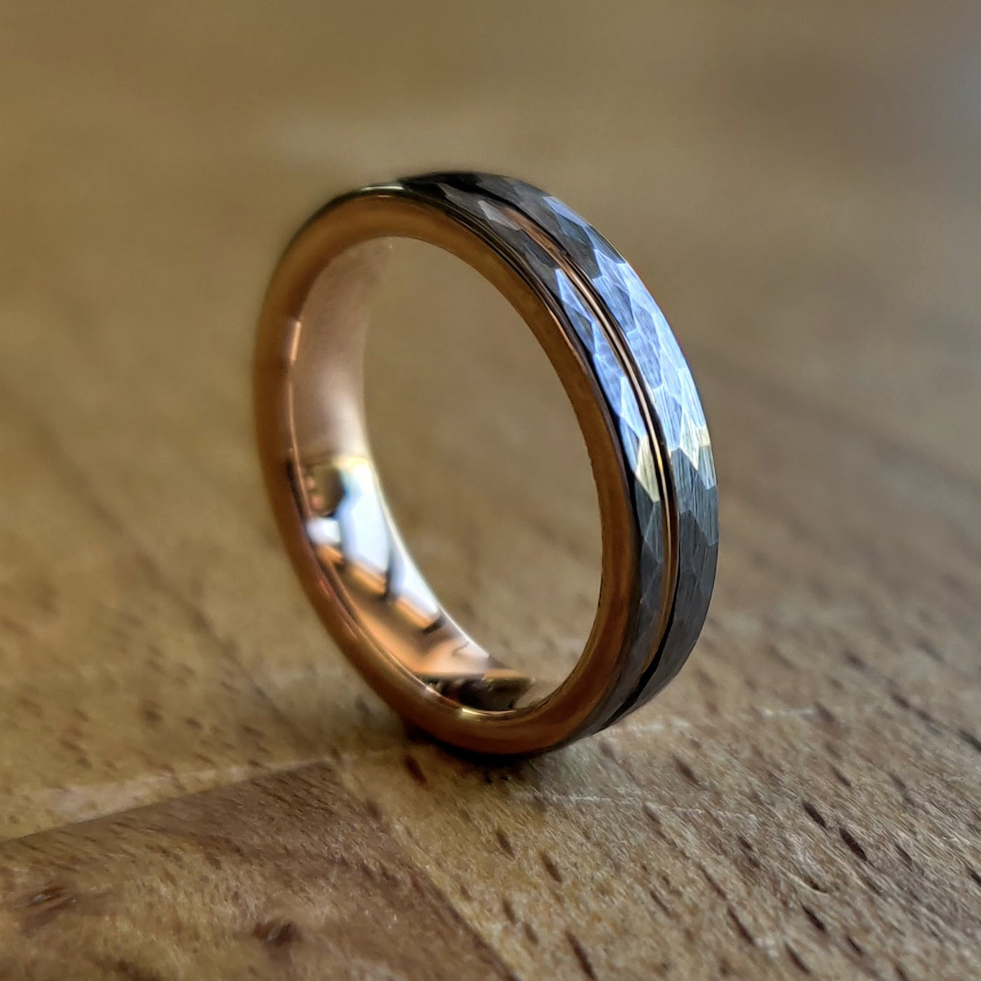 Women's Hammered Rose Gold Ring | Thorum