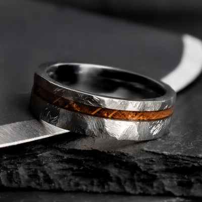 The Lionheart | Whiskey Barrel Wood Ring | Thorum