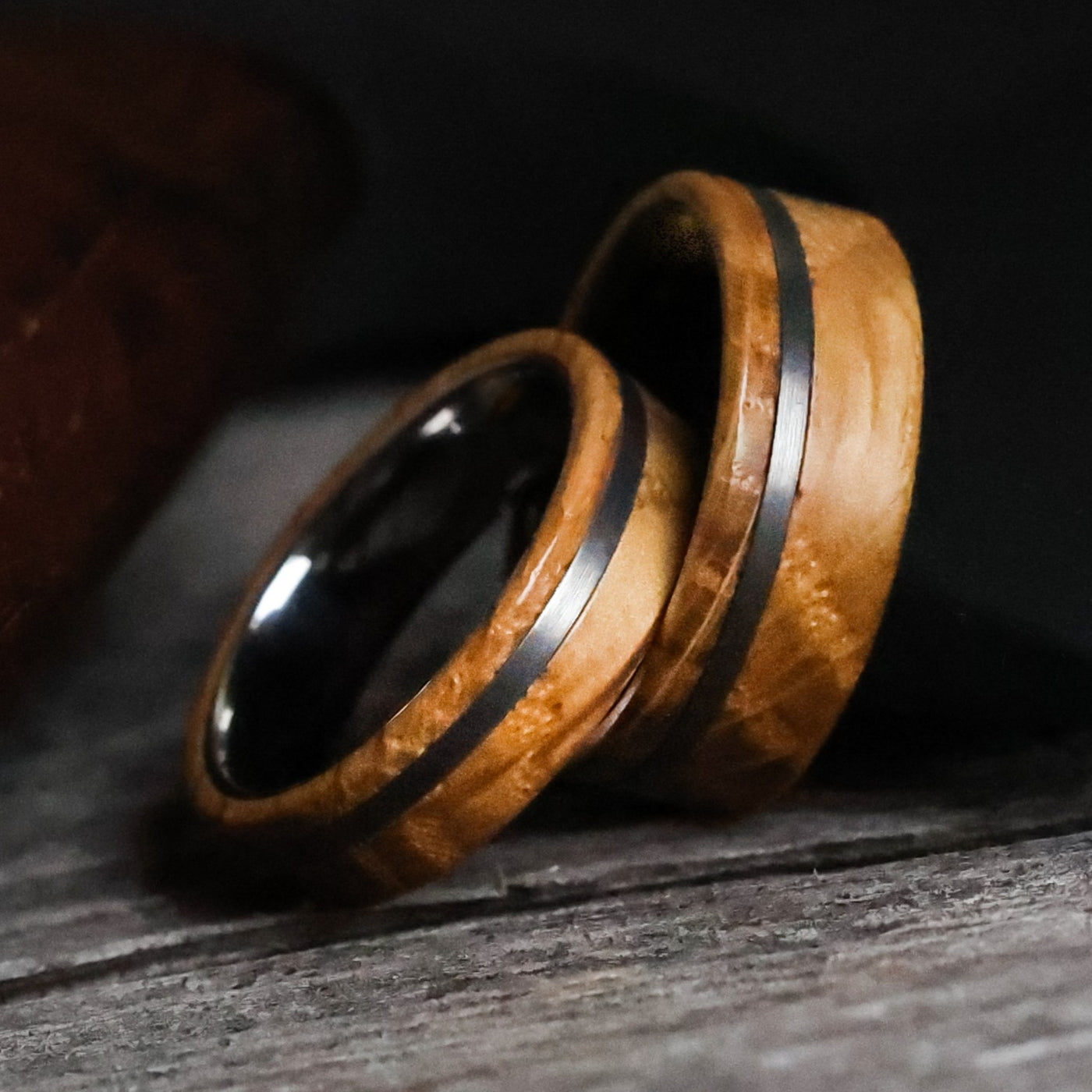 Whiskey Barrel Wedding Ring Set from Thorum