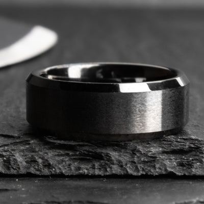 The Odin | Black Metal Men's Wedding Ring | Thorum