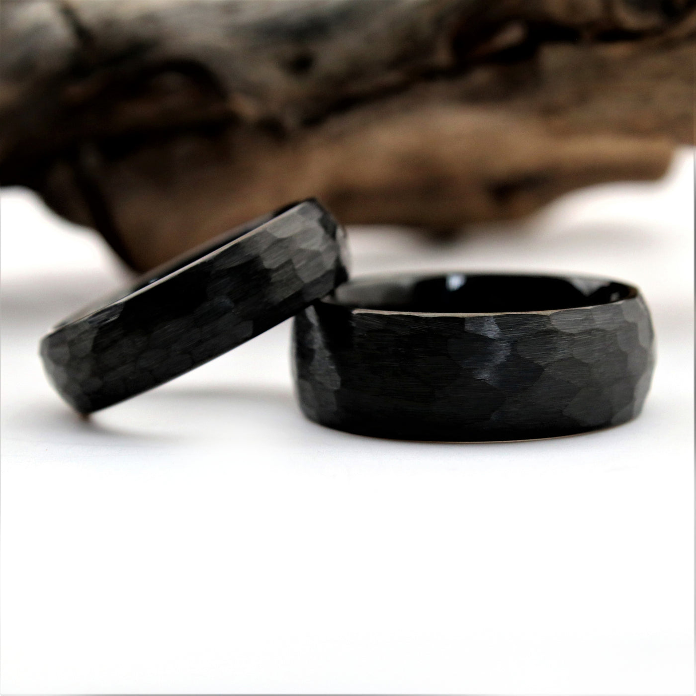 The Saga Set | Hammered Black Tungsten Ring Set | Thorum