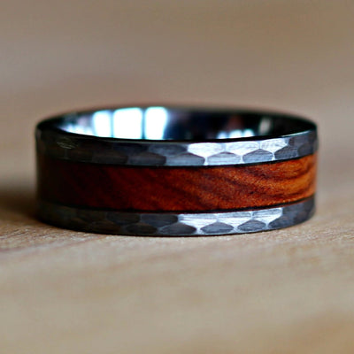 The Zeus | Men's Hammered Desert Ironwood Ring | Thorum